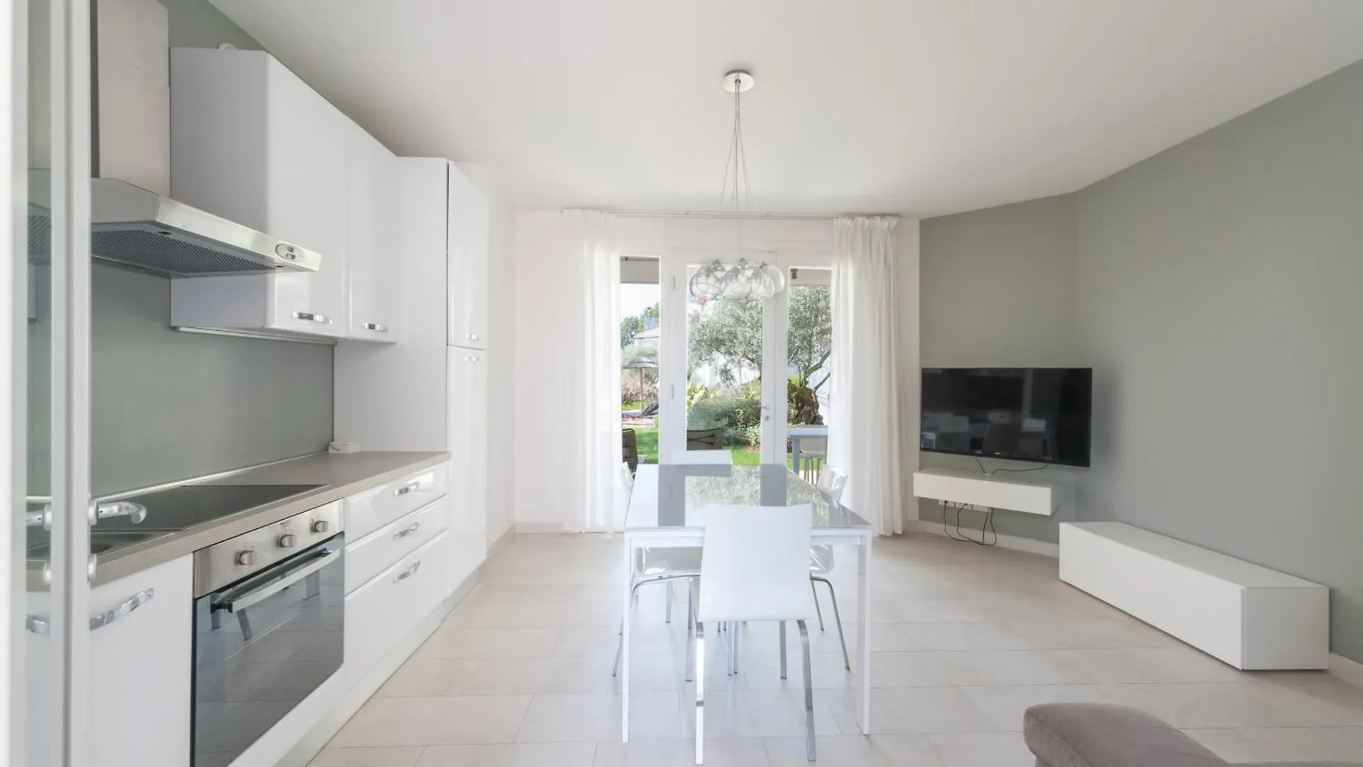Villaggio Les Maisons - Immobiliare Pacella location